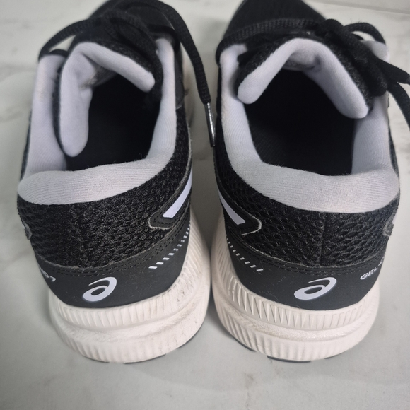 ASICS Women's Gel-Contend Black/lilac Running Shoes - Picture 4 of 5